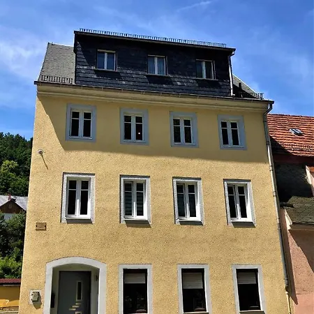 Sandstein-ferien, Kamin, Wanderfalke, Zentral&ruhig, Terrasse, Sächs Schweiz Apartment *