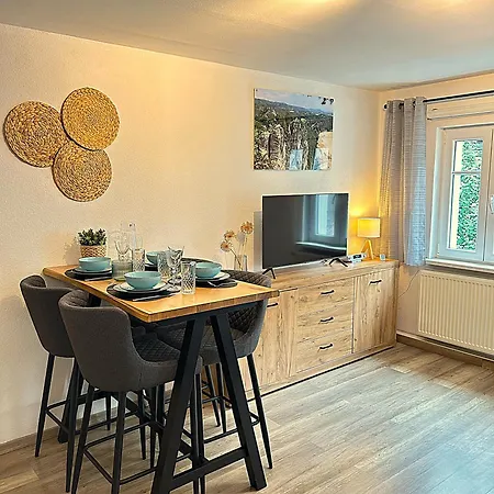 Sandstein-Ferien, Kamin, Fewo 